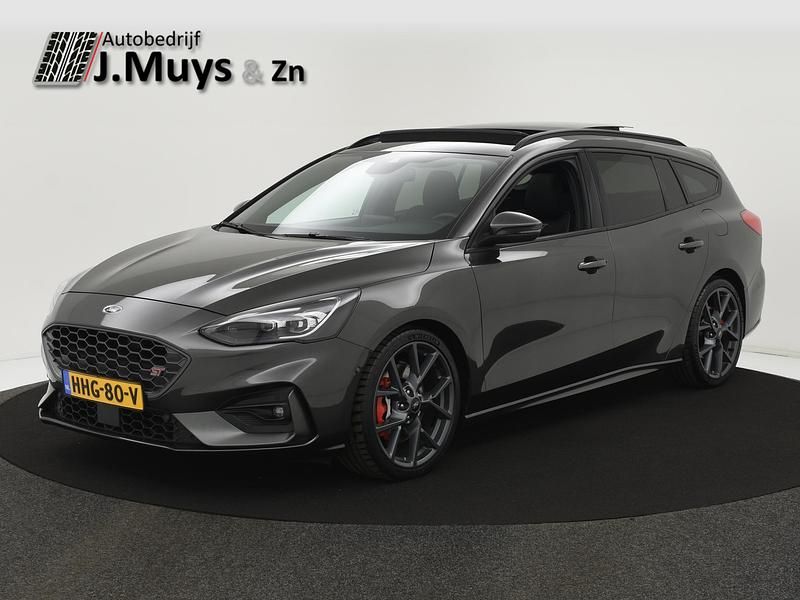Grijs Gebruikt 2021 Ford Focus ST Stationwagen | € 29.985 (Super prijs) - Afbeelding 1/4
