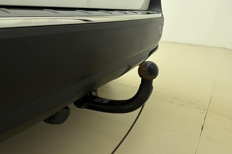 Occasion Peugeot 5008 Premium 131 PK (96 kW) 2020 Wit SUV