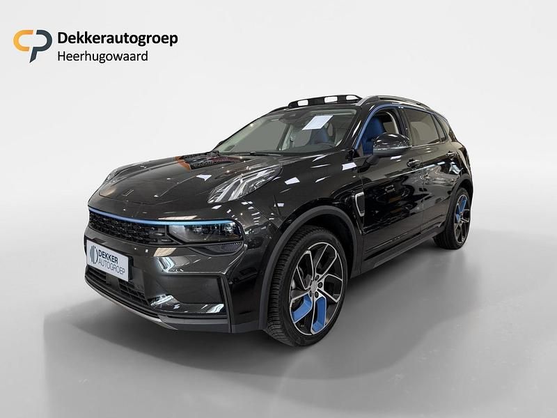 Zwart Gebruikt 2023 Lynk & Co 01 SUV | € 25.445 (Eerlijke prijs) - Afbeelding 1/4