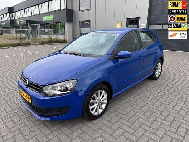 Blauw Gebruikt 2010 VW Polo Comfortline Hatchback | € 7.999 (Eerlijke prijs) - Afbeelding 1/4