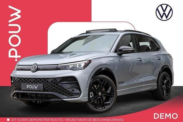 Grijs Gebruikt 2025 VW Tiguan R-line Edition SUV | € 57.900 (Duur) - Afbeelding 1/4