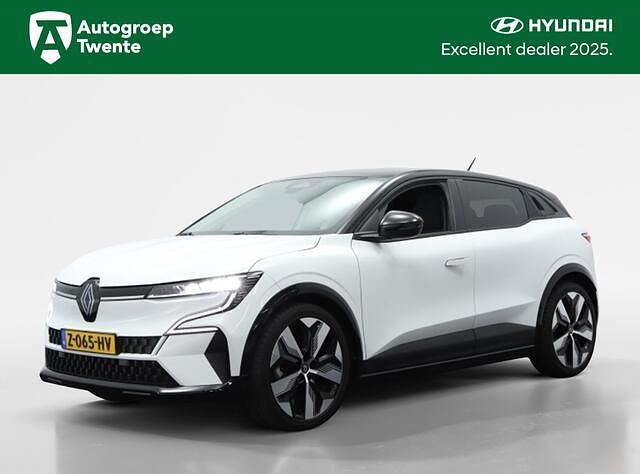 Wit Gebruikt 2023 Renault Mégane IV Equilibre Hatchback | € 21.950 (Super prijs) - Afbeelding 1/4