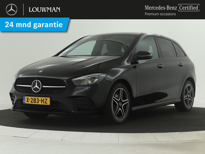 Zwart Gebruikt 2022 Mercedes B250e AMG MPV | € 36.945 (Iets duurder) - Afbeelding 1/4