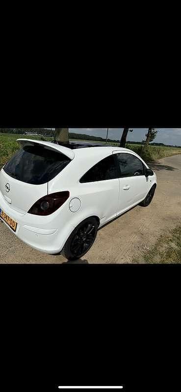 Afbeelding 2/4