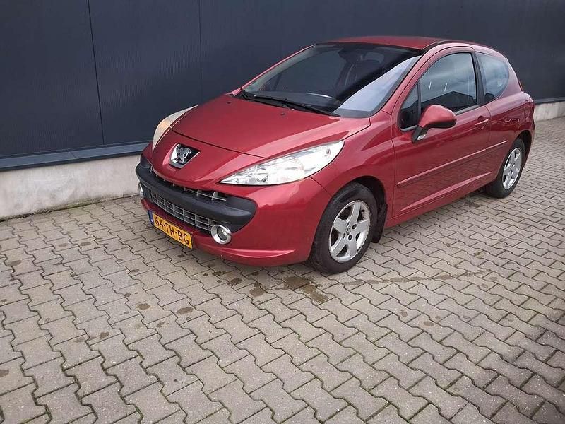 Rood Gebruikt 2006 Peugeot 207 Hatchback | € 599 (Goede deal) - Afbeelding 1/4