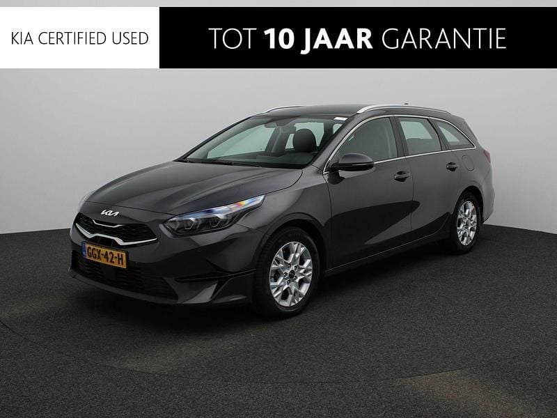 Grijs Gebruikt 2024 Kia Ceed Stationwagen | € 25.740 (Iets duurder) - Afbeelding 1/2