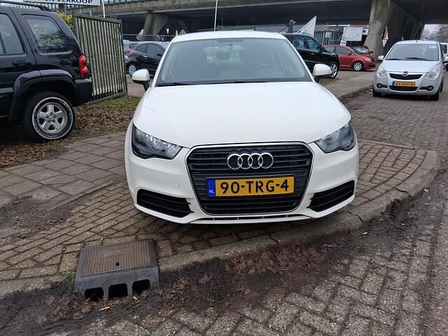 Occasion Audi A1 Sportback Attraction 122 PK (89 kW) 2012 Wit Hatchback