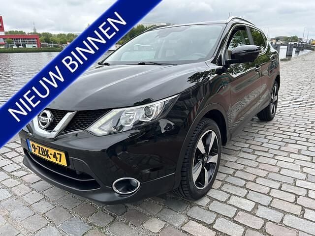 Zwart Gebruikt 2014 Nissan Qashqai SUV | € 9.950 (Goede deal) - Afbeelding 1/4