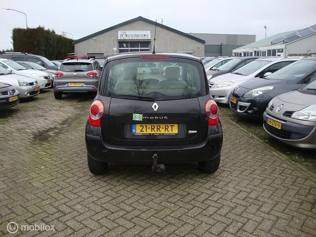 Occasion Renault Modus Initiale 110 PK (80 kW) 2005 Zwart MPV