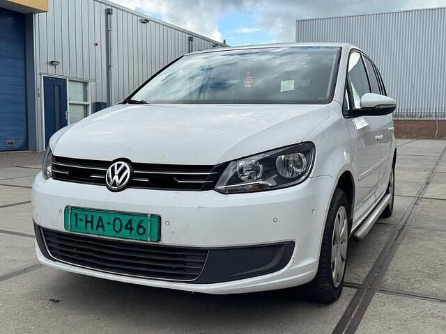 Wit Gebruikt 2014 VW Touran Comfortline MPV | € 2.999 (Super prijs) - Afbeelding 1/4