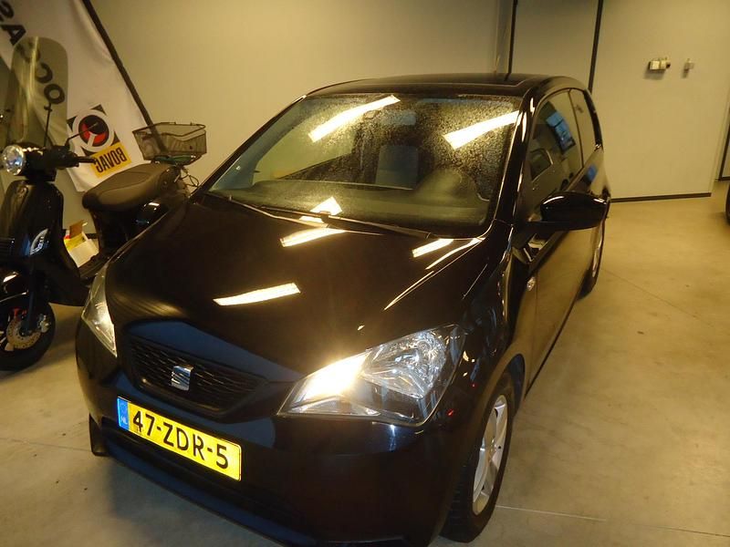 Zwart Gebruikt 2012 Seat Mii Ecomotive Hatchback | € 5.998 (Eerlijke prijs) - Afbeelding 1/4
