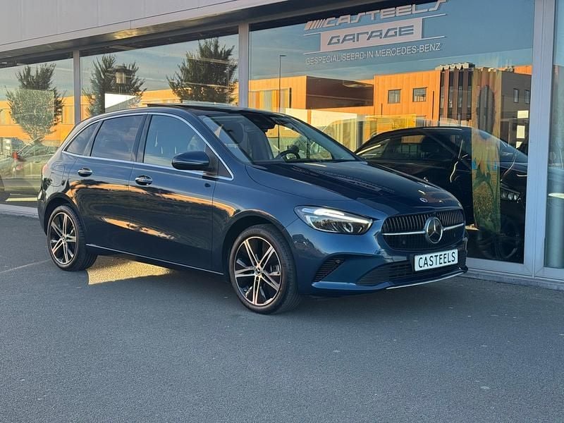 Mpv Gebruikt 2023 Mercedes B250e Luxury MPV | € 35.750 (Goede deal) - Afbeelding 1/4