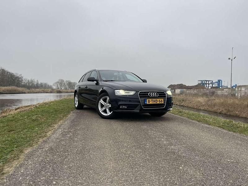 Zwart Occasion 2014 Audi A4 Business Stationwagen | € 5.999 (Eerlijke prijs) - Afbeelding 1/4