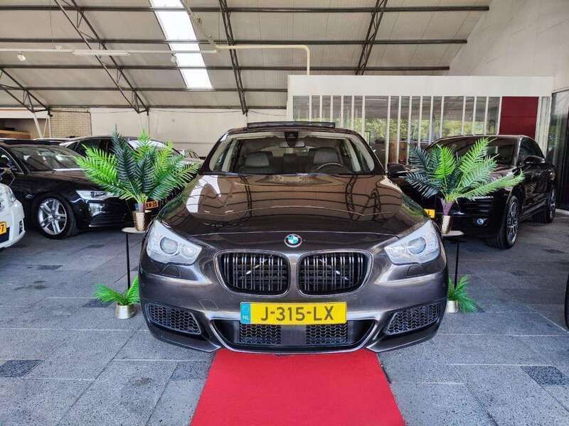 Bruin Gebruikt 2014 BMW 530 Gran Turismo Hatchback | € 7.999 - Afbeelding 1/2