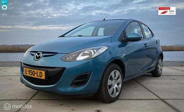 Occasion Mazda 2 Color 75 PK (55 kW) 2014 Blauw Hatchback