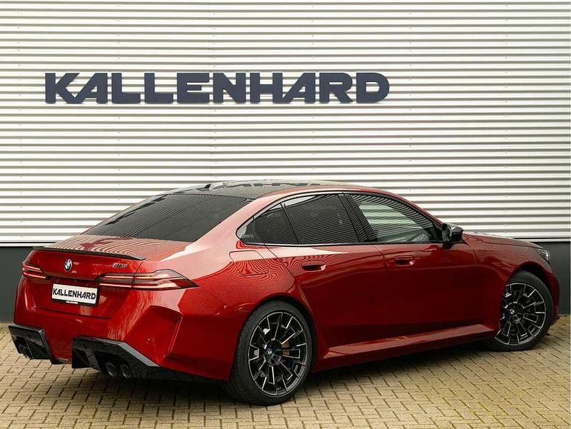 Occasion BMW M5 Comfort Edition 729 PK (536 kW) 2025 Rood Sedan