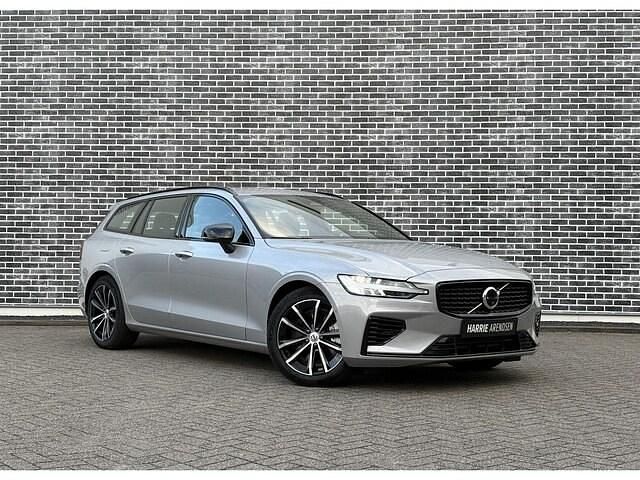 Occasion Volvo V60 Plus 350 PK (257 kW) 2025 Grijs Stationwagen