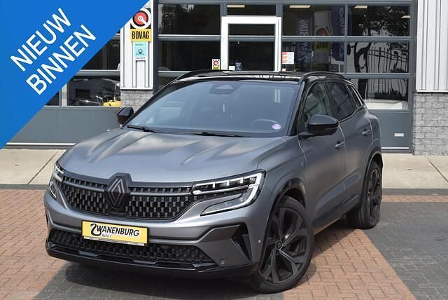 Grijs Gebruikt 2023 Renault Austral Iconic Esprit Alpine SUV | € 33.950 (Eerlijke prijs) - Afbeelding 1/4