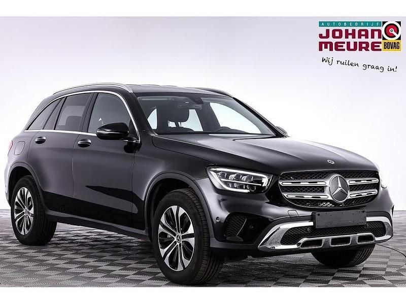 Zwart Occasion 2021 Mercedes GLC300 Business SUV | € 39.900 (Super prijs) - Afbeelding 1/4