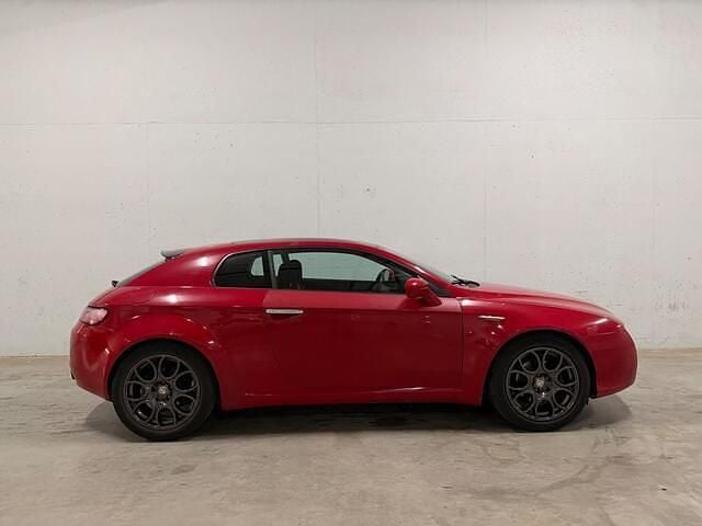 Occasion Alfa Romeo Brera 185 PK (136 kW) 2006 Rood (metallic) Coupé