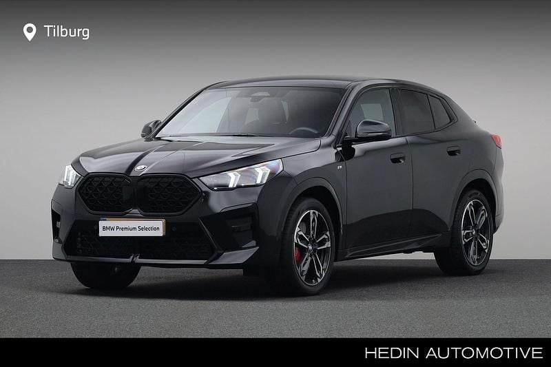 Zwart Gebruikt 2024 BMW X2 M Sport SUV | € 51.880 (Eerlijke prijs) - Afbeelding 1/4