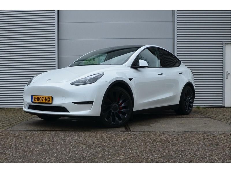 Wit Gebruikt 2022 Tesla Model Y Performance SUV | € 42.499 (Eerlijke prijs) - Afbeelding 1/4