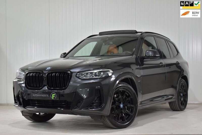 Grijs Gebruikt 2021 BMW X3 Executive SUV | € 48.995 (Iets duurder) - Afbeelding 1/4