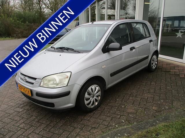 Zilver (metallic) Occasion 2005 Hyundai Getz Active Hatchback | € 960 (Goede deal) - Afbeelding 1/4