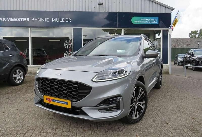 Grijs Gebruikt 2021 Ford Kuga ST-Line X SUV | € 26.950 (Eerlijke prijs) - Afbeelding 1/4
