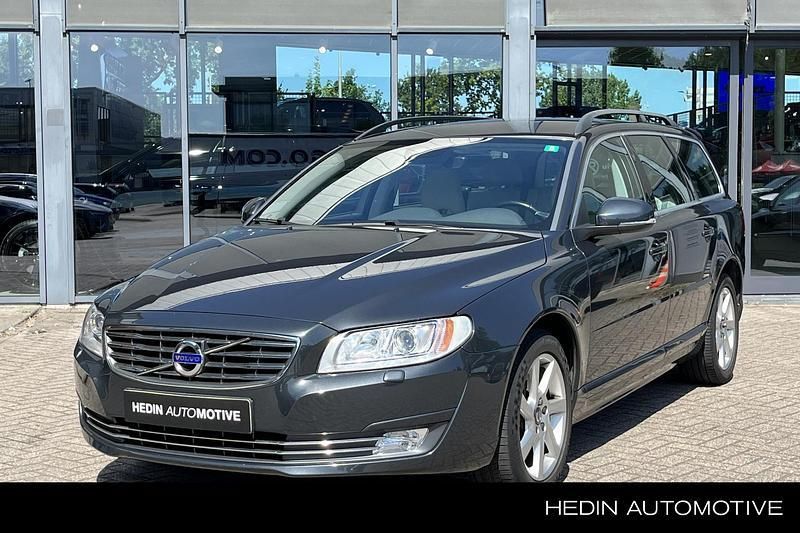 Grijs Gebruikt 2015 Volvo V70 Stationwagen | € 23.995 (Duur) - Afbeelding 1/4