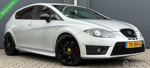 Grijs Gebruikt 2013 Cupra Leon Hatchback | € 10.950 (Super prijs) - Afbeelding 1/4