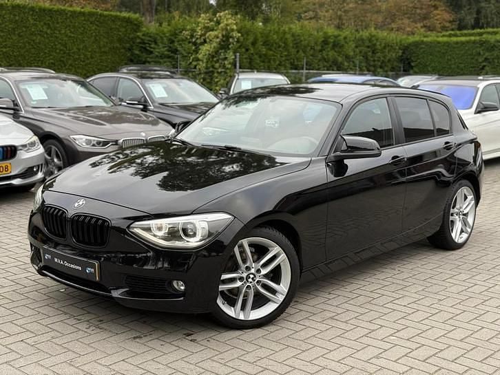 Zwart Gebruikt 2013 BMW 116 Hatchback | € 8.950 (Duur) - Afbeelding 1/1