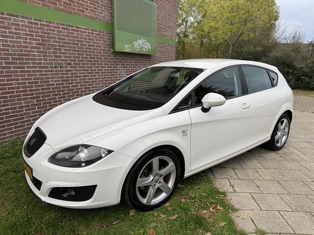 Occasion Seat Leon Sport 125 PK (91 kW) 2010 Wit Hatchback