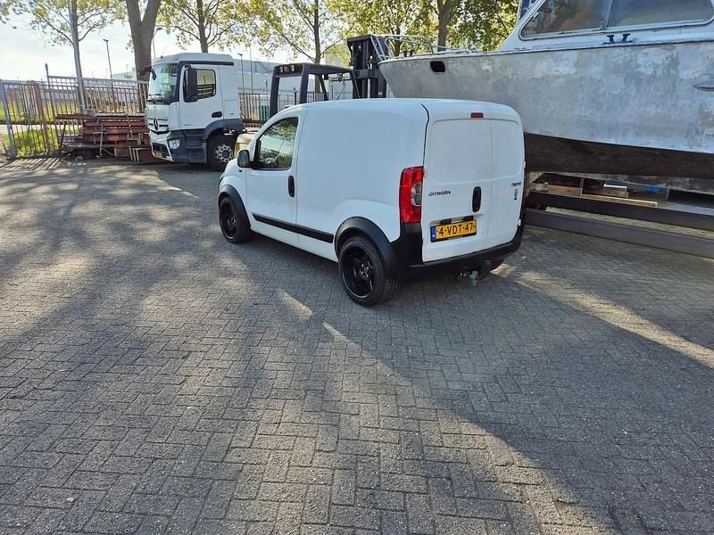 Wit Gebruikt 2009 Citroën Nemo MPV | € 1.800 (Eerlijke prijs) - Afbeelding 1/4