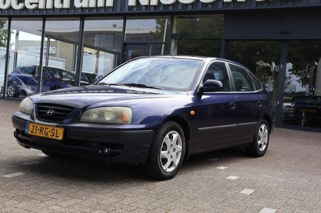 Blauw Gebruikt 2005 Hyundai Elantra Dynamiq Hatchback | € 1.000 - Afbeelding 1/4