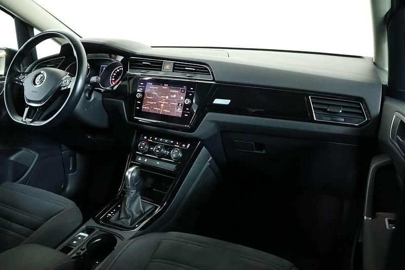 Occasion VW Touran Highline 150 PK (110 kW) 2019 Zwart MPV