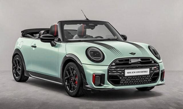 Groen Occasion 2025 Mini John Cooper Works Cabriolet Cabriolet | € 48.750 (Eerlijke prijs) - Afbeelding 1/4