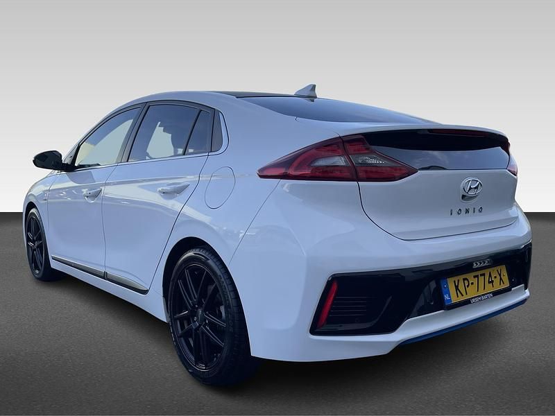 Occasion Hyundai Ioniq Edition 2017 Wit Hatchback