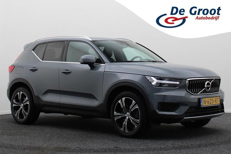 Grijs Occasion 2021 Volvo XC40 Inscription SUV | € 28.950 (Goede deal) - Afbeelding 1/4