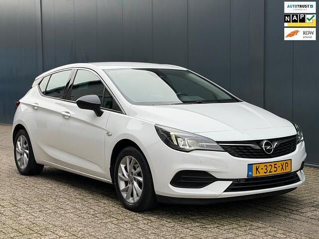 Occasion Opel Astra 110 PK (80 kW) 2021 Wit Hatchback