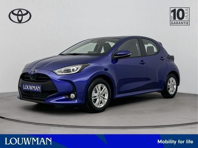 Blauw, metallic lak Nieuw 2025 Toyota Yaris Active Hatchback | € 27.734 (Eerlijke prijs) - Afbeelding 1/4