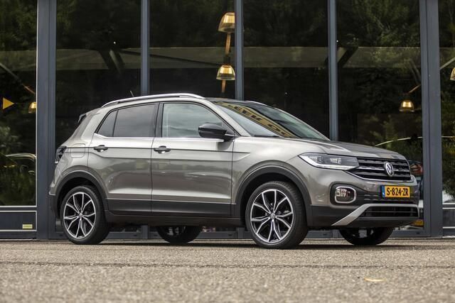 Grijs Gebruikt 2020 VW T-Cross Style SUV | € 21.950 (Goede deal) - Afbeelding 1/4