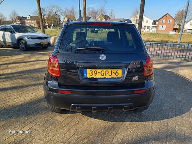 Occasion Fiat Sedici Dynamic 108 PK (79 kW) 2008 Zwart SUV