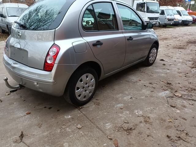 Beige Gebruikt 2007 Nissan Micra Hatchback | € 2.700 - Afbeelding 1/4