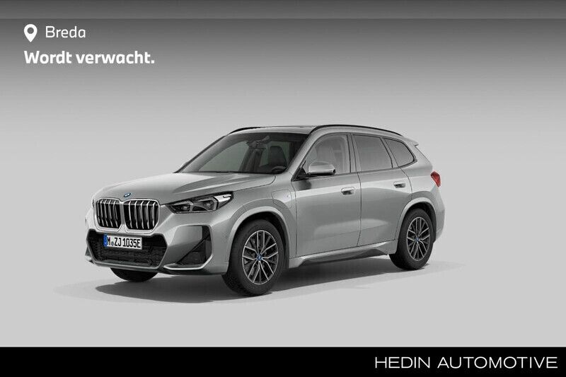 Grijs Gebruikt 2024 BMW X1 Comfort Edition SUV | € 58.880 (Duur) - Afbeelding 1/4