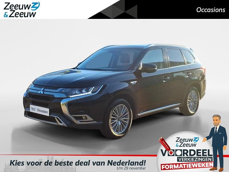 Zwart Gebruikt 2020 Mitsubishi Outlander P-HEV Intense+ SUV | € 25.735 (Eerlijke prijs) - Afbeelding 1/4