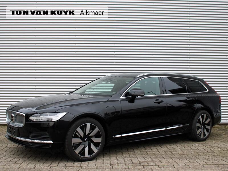 Zwart Gebruikt 2025 Volvo V90 Core Stationwagen | € 62.950 (Eerlijke prijs) - Afbeelding 1/4