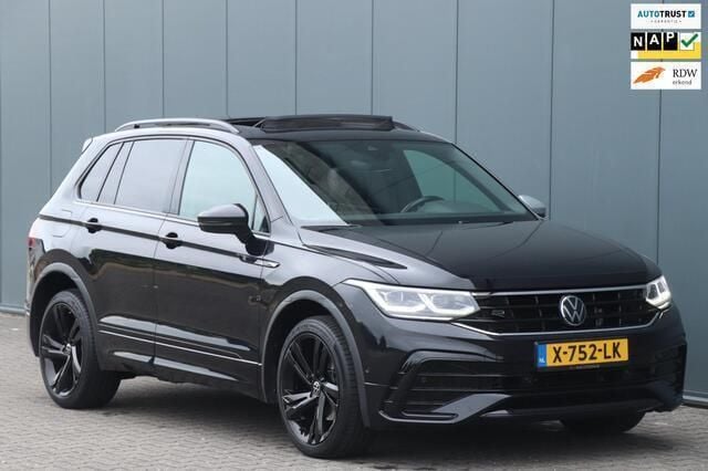 Zwart Gebruikt 2021 VW Tiguan Elegance SUV | € 32.950 (Duur) - Afbeelding 1/4