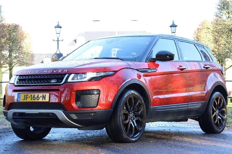 Rood Occasion 2016 Land Rover Range Rover evoque SE SUV | € 27.895 (Duur) - Afbeelding 1/4