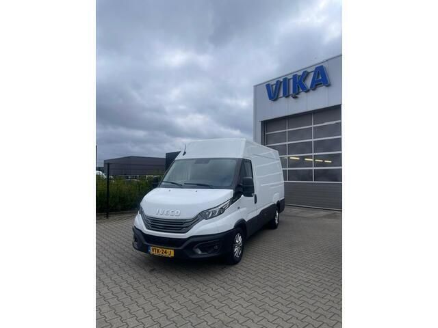 Wit Gebruikt 2023 Iveco Daily Van | € 48.000 (Duur) - Afbeelding 1/4